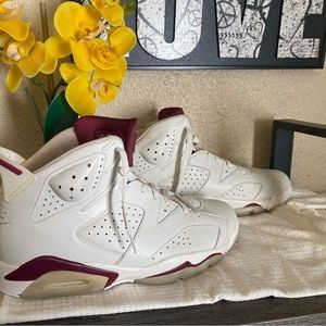 Air Jordan 6 Retro ‘Maroon’ 2015